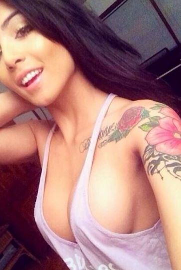 Kurtköy Ofiste Fantezi Yapan Sarışın Escort Bayan Özge - Image 1