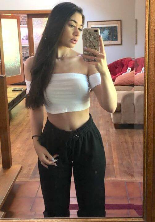 Kartal Tecrübesiz Evi Olan Escort Bayan Cahide - Image 1