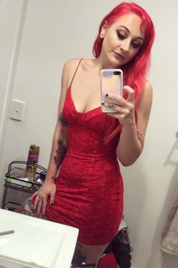 Kurtköy Rezidansa Gelen Oral Yapan Escort Bayan Saliha - Image 1